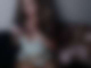 JuicyGoodpucci's Live Sex Cam Show