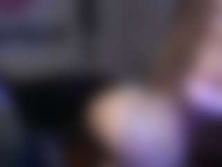 JuicyGoodpucci's Live Sex Cam Show