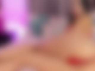 Noa's Live Sex Cam Show