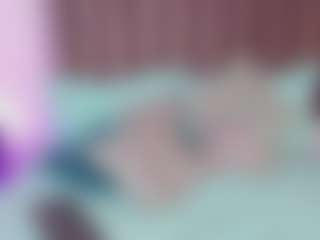 Live cam show with Noa - Joi on SpankPalCams