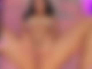 Live cam show with Noa - Joi on Camsoda
