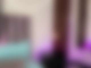 Noa's Live Sex Cam Show