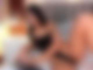 Noa's Live Sex Cam Show