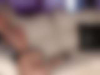 Live cam show with SquirtyMommy - BBW Mature on StripNow