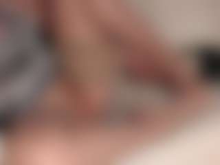 Live cam show with SquirtyMommy - White Mature on Chatstar | russian federation