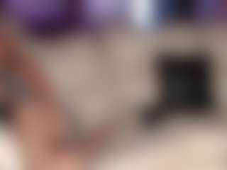 Live cam show with SquirtyMommy - Blonde Hair on sexylive.show