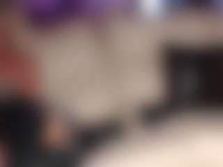 SquirtyMommy's Live Sex Cam Show
