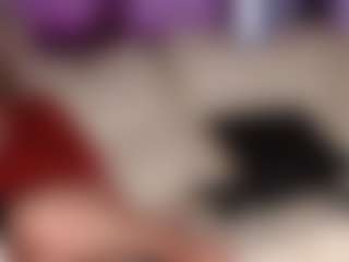 Live cam show with SquirtyMommy - Striptease MILF on sexylive.show