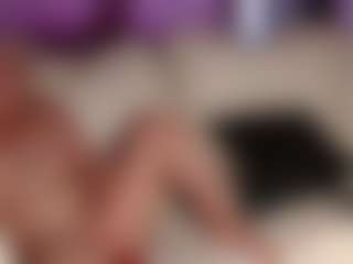 Live cam show with SquirtyMommy - Granny MILF on Dare Cams