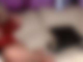 Live cam show with SquirtyMommy - Striptease on Taboo Cams XXX