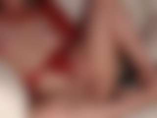 SquirtyMommy's Live Sex Cam Show