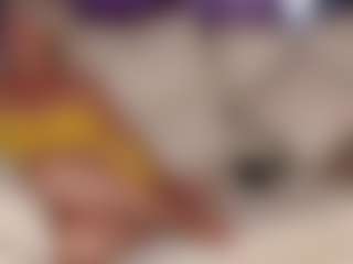 Live cam show with SquirtyMommy - Blonde Hair Lovense on Free Soda
