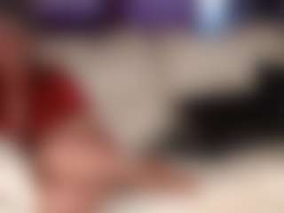 SquirtyMommy's Live Sex Cam Show