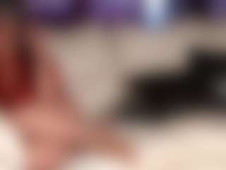 Live cam show with SquirtyMommy - Joi on Camsoda
