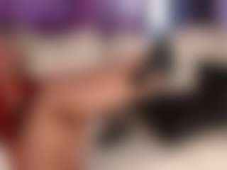 Live cam show with SquirtyMommy - Granny Big Tits on Dolls Live