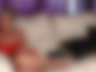 Live cam show with SquirtyMommy - Muscle on Camsoda