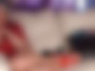 Live cam show with SquirtyMommy - Granny Big Ass on CamClone