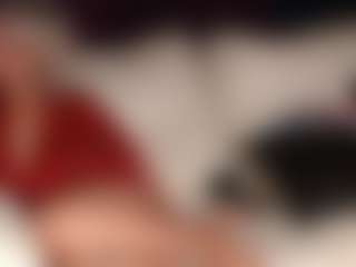 Live cam show with SquirtyMommy - Middle Aged on Camsoda