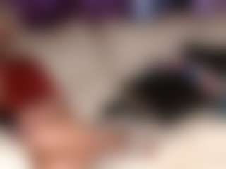 Live cam show with SquirtyMommy - Granny on Camsoda