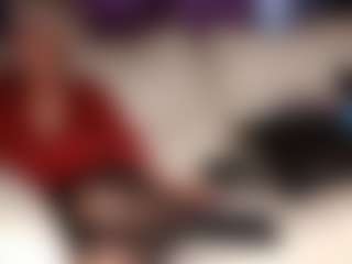Live cam show with SquirtyMommy - Hairy Pussy Lovense on Camsoda