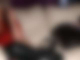 SquirtyMommy's Live Sex Cam Show