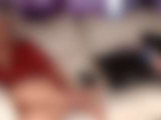 SquirtyMommy's Live Sex Cam Show