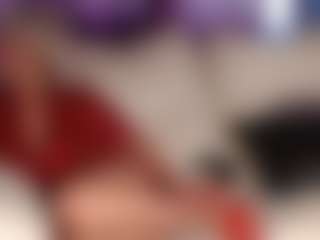 Live cam show with SquirtyMommy - Blonde Hair Middle Aged on CamwithHer