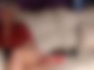 Live cam show with SquirtyMommy - Mature on Uber Horny