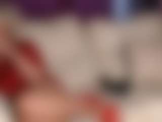 SquirtyMommy's Live Sex Cam Show