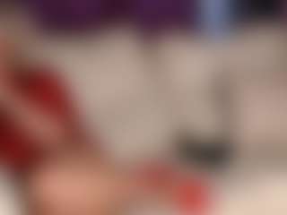 SquirtyMommy's Live Sex Cam Show