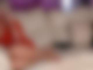 SquirtyMommy's Live Sex Cam Show