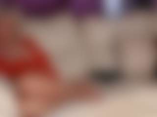 SquirtyMommy's Live Sex Cam Show