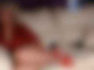 SquirtyMommy MILF-Webcam-Darstellerin im Live-Stream