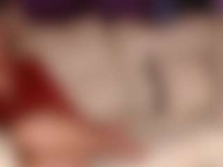 Live cam show with SquirtyMommy - Granny Dildo on Camiplay Live
