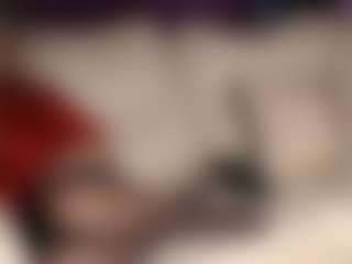 Live cam show with SquirtyMommy - Hairy Pussy MILF on Camming Site
