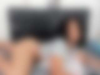 Live cam show with Alexamendoza - Smoking on Camsoda