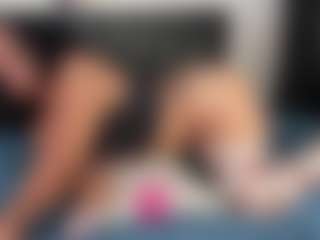Live cam show with Alexamendoza - Brown Eyes on Soda Cam