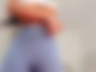 annie-santos's Live Sex Cam Show