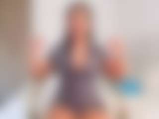 annie-santos's Live Sex Cam Show