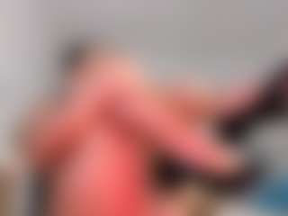 annie-santos's Live Sex Cam Show