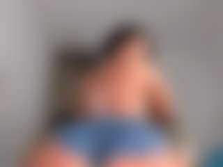 annie-santos's Live Sex Cam Show