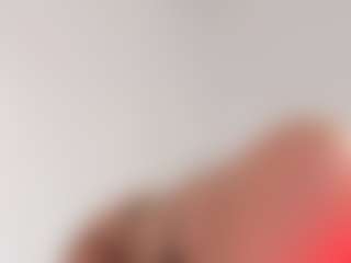 Live cam show with annie-santos - HD on Gym Cam Girls