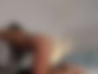 annie-santos's Live Sex Cam Show