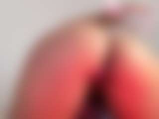 annie-santos's Live Sex Cam Show