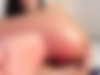 Live cam show with annie-santos - Lovense on Mixed Magazine Live