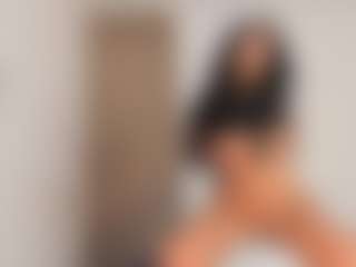 annie-santos's Live Sex Cam Show