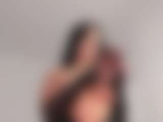 Live cam show with annie-santos - BBW on Mixed Magazine Live