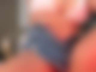 annie-santos's Live Sex Cam Show