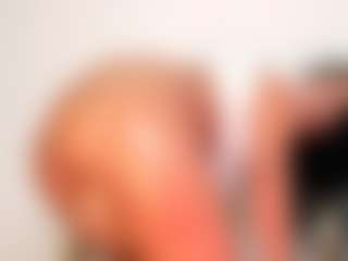 annie-santos's Live Sex Cam Show
