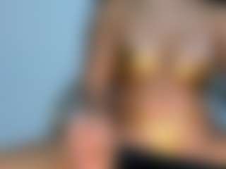 annie-santos's Live Sex Cam Show